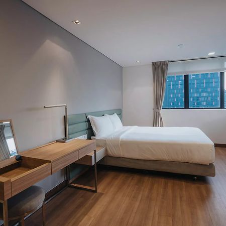 Novotel Living Singapore Orchard Bagian luar foto